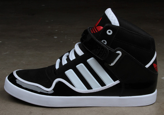 Adidas Originals Ar 2.0 Chicago 8