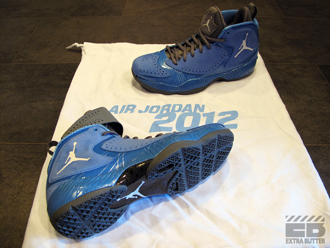 Air Jordan 2012 Deluxe Unc 1