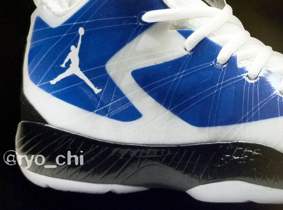 Air Jordan 2012 Lite 4