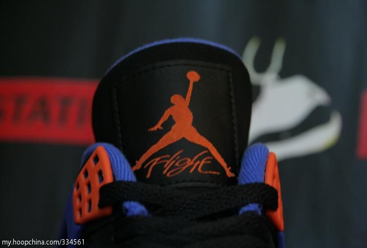 Air Jordan Iv Cavs Detailed Images 04