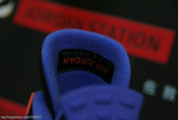 Air Jordan Iv Cavs Detailed Images 21