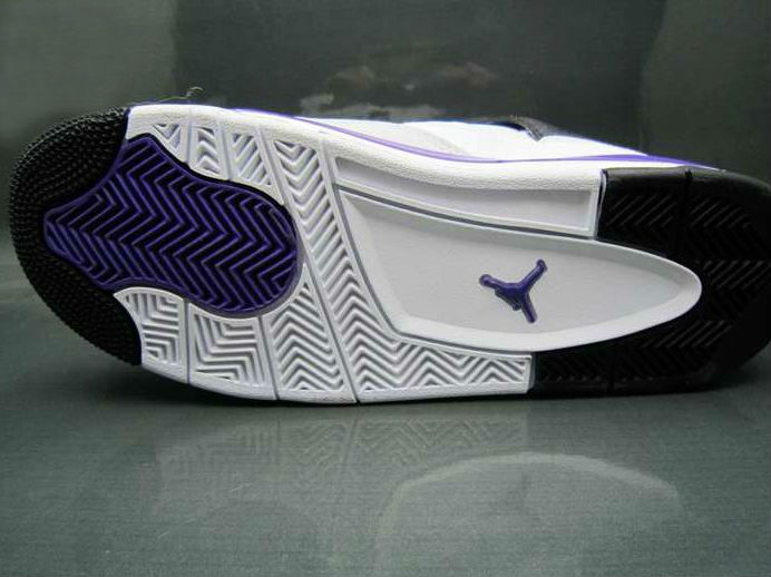 Air Jordan Iv Gs Ultraviolet 6
