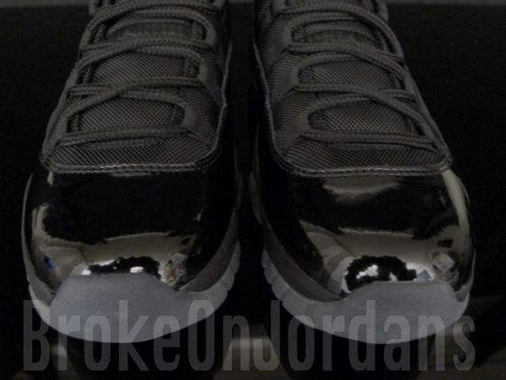 Air Jordan Xi Blackout 15