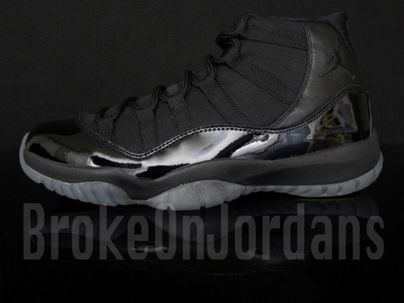 Air Jordan Xi Blackout 18