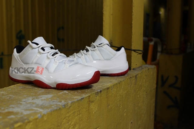 Air Jordan Xi Low White Black Varsity Red Detailed Images 01