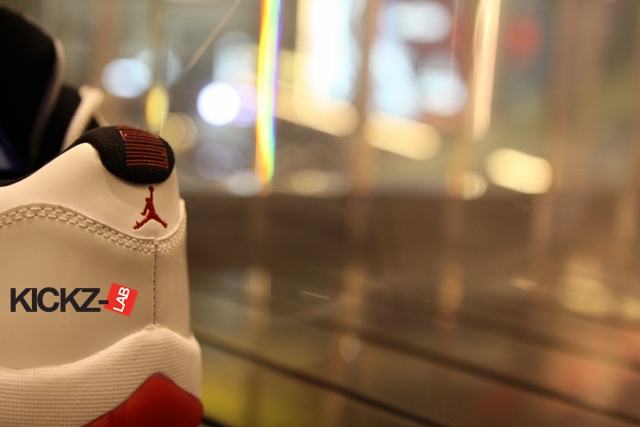 Air Jordan Xi Low White Black Varsity Red Detailed Images 16