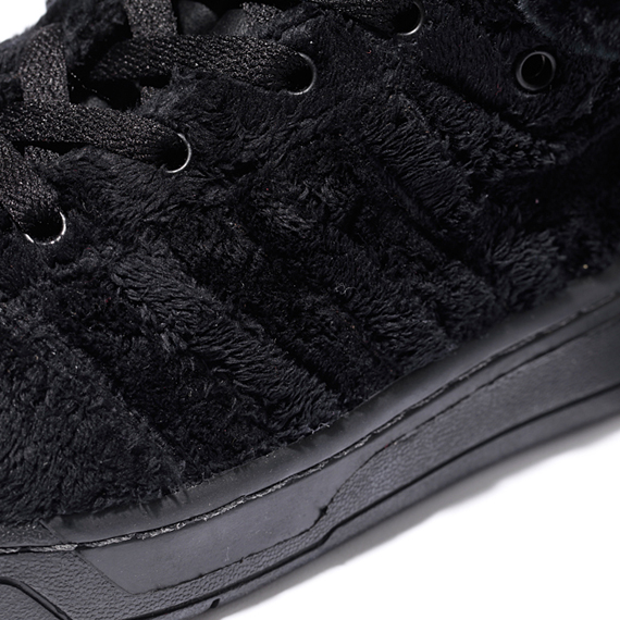 Jeremy Scott X Adidas Originals Js Gorilla New Images 6