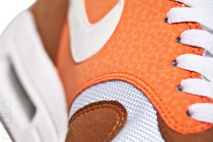 Nike Air Max 1 - Hazelnut - Safety Orange - White