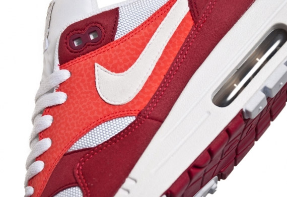 Nike Air Max 1 'Legacy Red'
