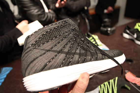 Nike Htm Lunar Fly Knit Trainer Mid 2