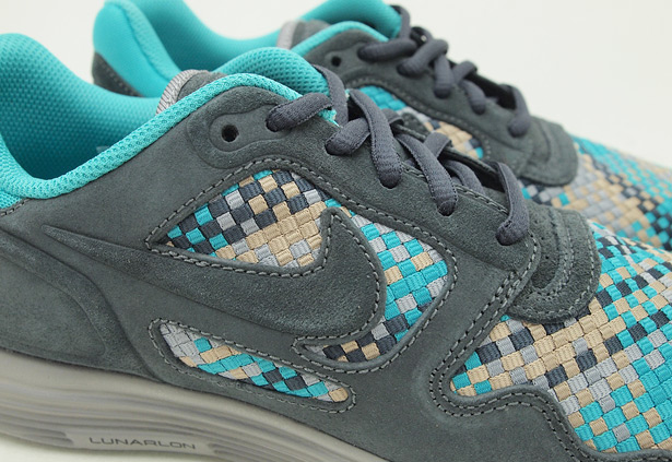 Nike Lunar Flow Woven Qs 16