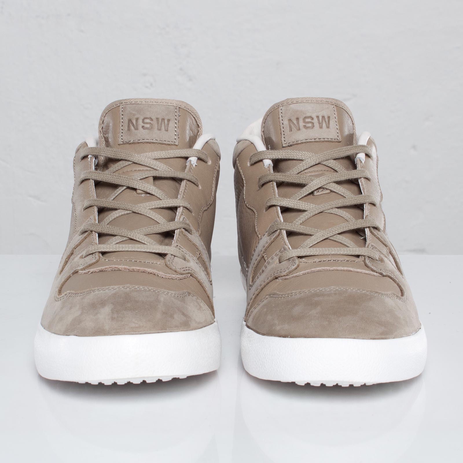 Nike Manor Premium Nsw Khaki Summit White 3