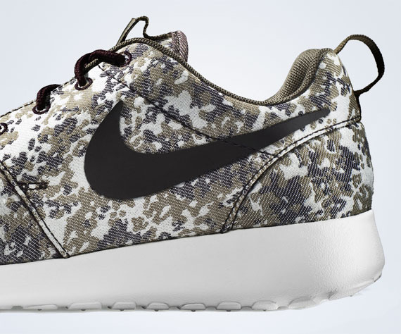 Nike Roche Run Camo 2