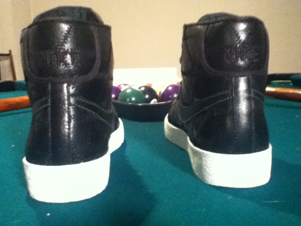 Parra Nike Sb Blazer Mid Trash Talk Sample 03