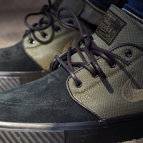8five2 X Nike Sb Janoski Premium Qs Available 3
