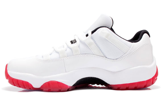 Air Jordan 11 Low White Varsity Red New Images 3