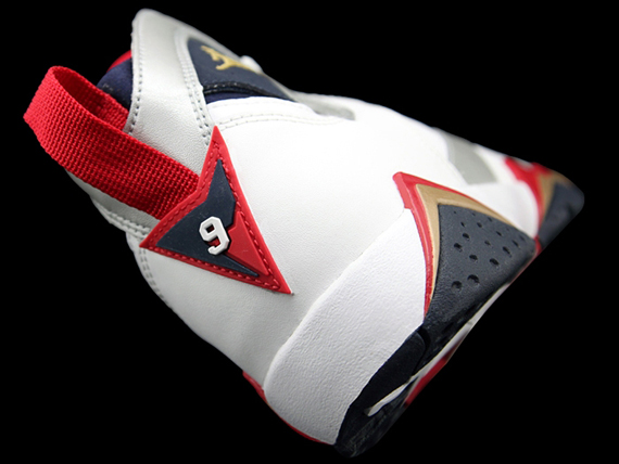 Air Jordan VII GS ‘Olympic’