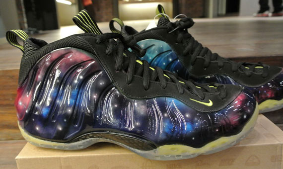 Nike Air Foamposite One Electro Galaxy Customs 3