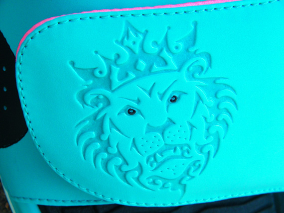 Nike Air Lebron Slide South Beach 3
