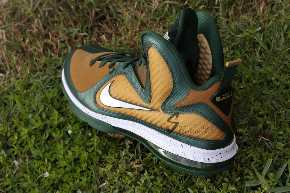 Nike Lebron 9 Svsm Away Pe 3