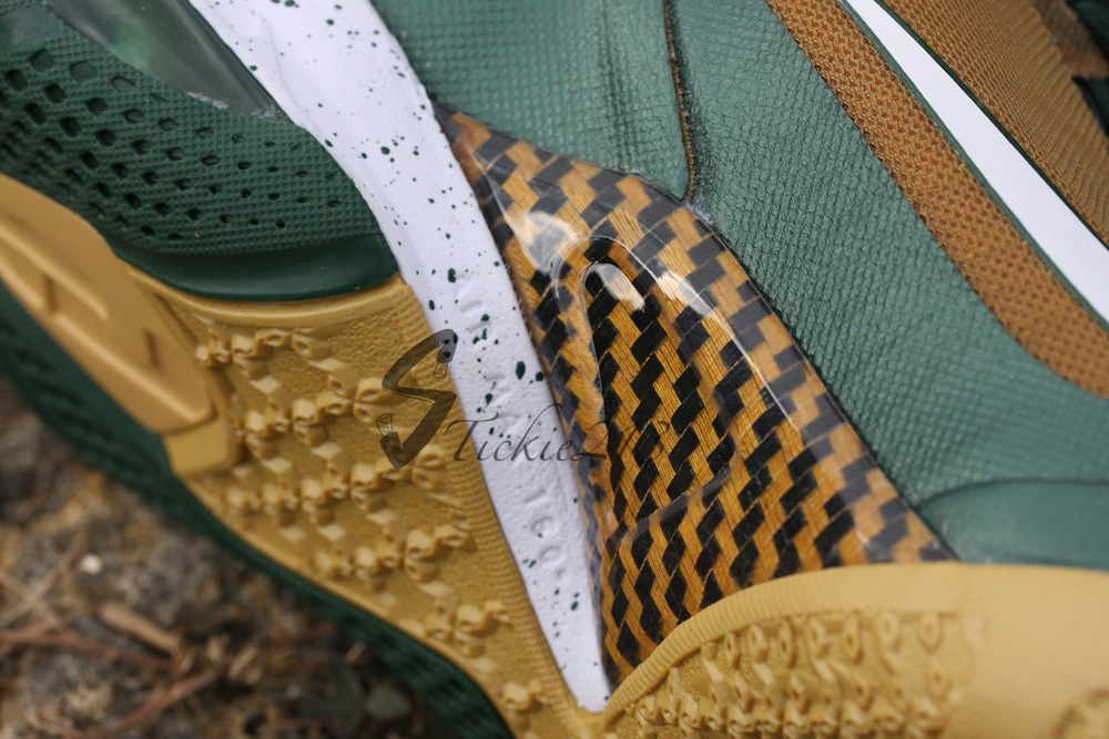 Nike Lebron 9 Svsm Away Pe 9