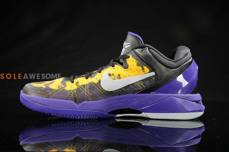 Nike Zoom Kobe 7 Poison Dart Frog Lakers 3