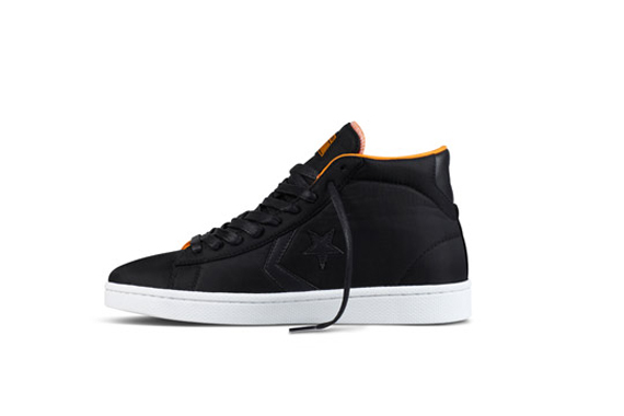 Undftd Converse Foot Locker 3