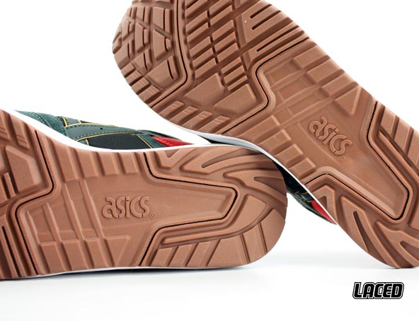 24 Kilates Asics Gel Saga 4