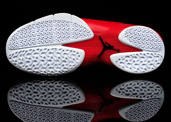 Jordan Fly Wade 2 Ev Gym Red Black White 5