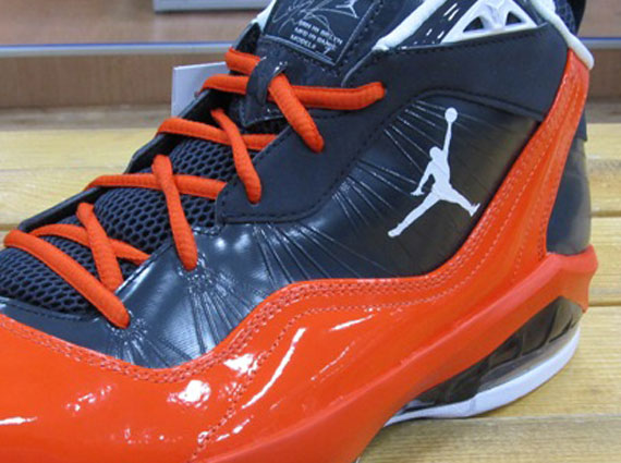 Jordan Melo M8 - Anthracite - White - Orange Blaze