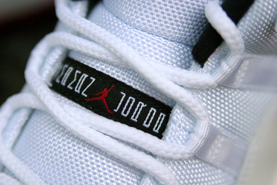 Jordan Xi Low White Red Otf 4