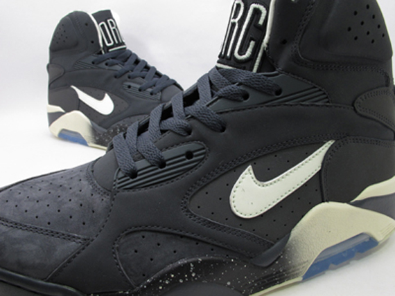 Nike Air Force 180 High – Black – Wolf Grey ‘Glow In The Dark’