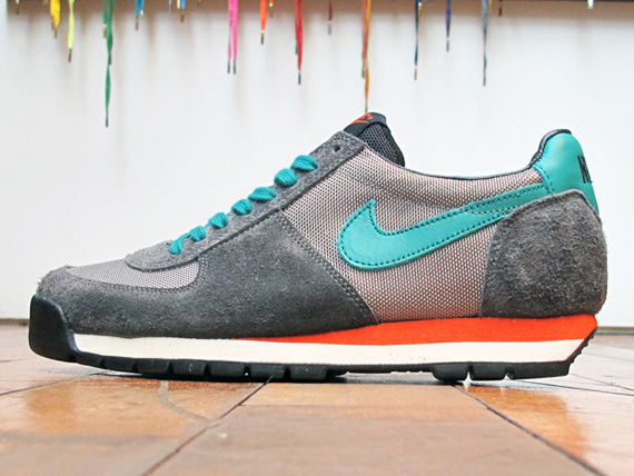 Nike Air Lava Dome 2.4 April 2012 2