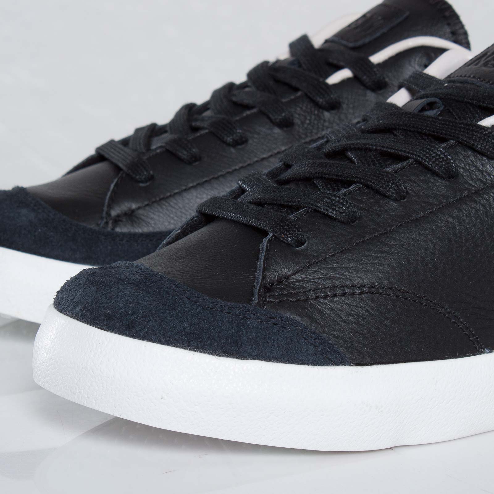 Nike All Court 3 Premium Nsw Nrg Black Natural Summit White 7