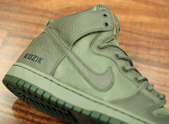 Frank Kozik x Nike SB Dunk High Premium QS - Arriving at Retailers