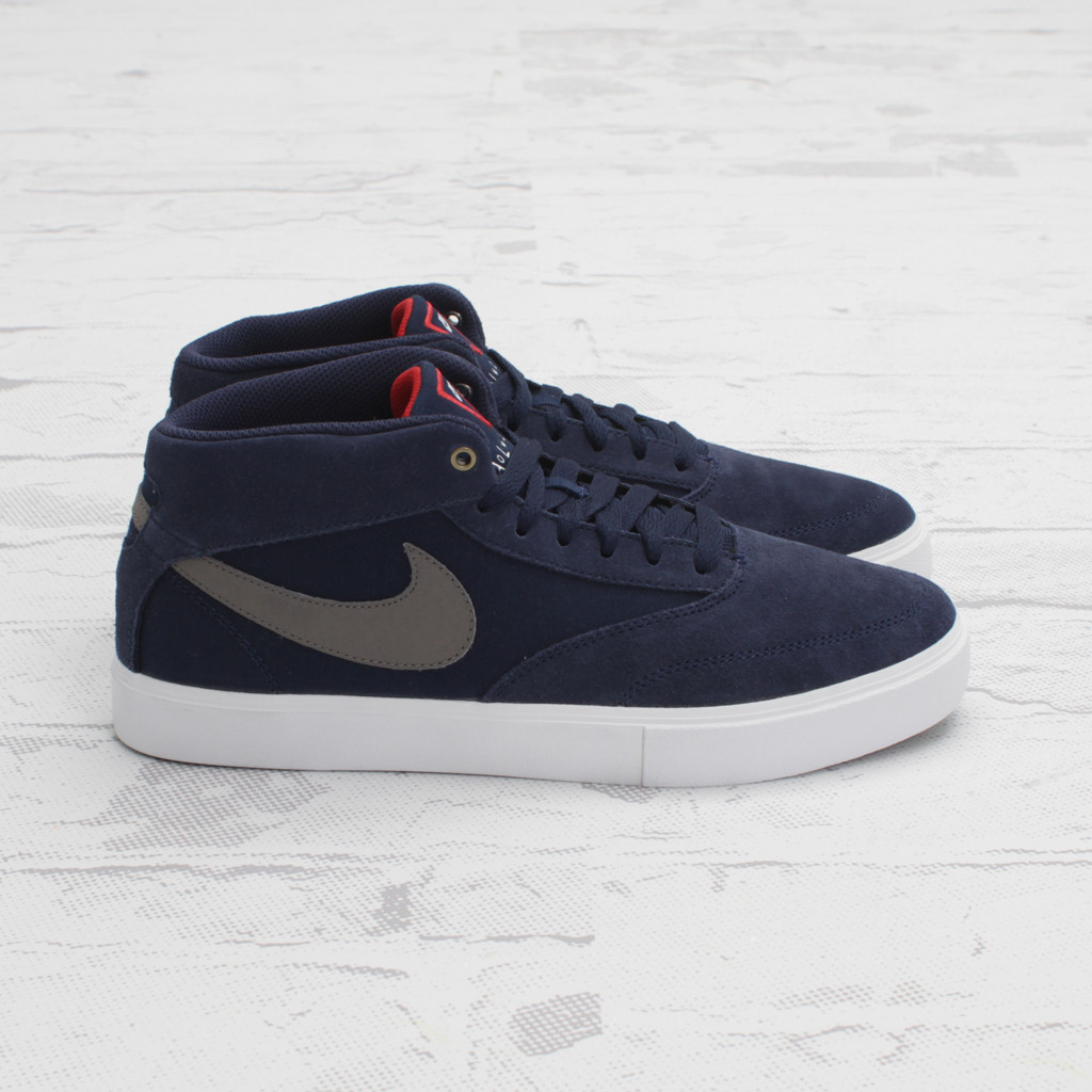 Nike Sb Omar Salazar Lr Midnight Navy Metallic Pewter 1