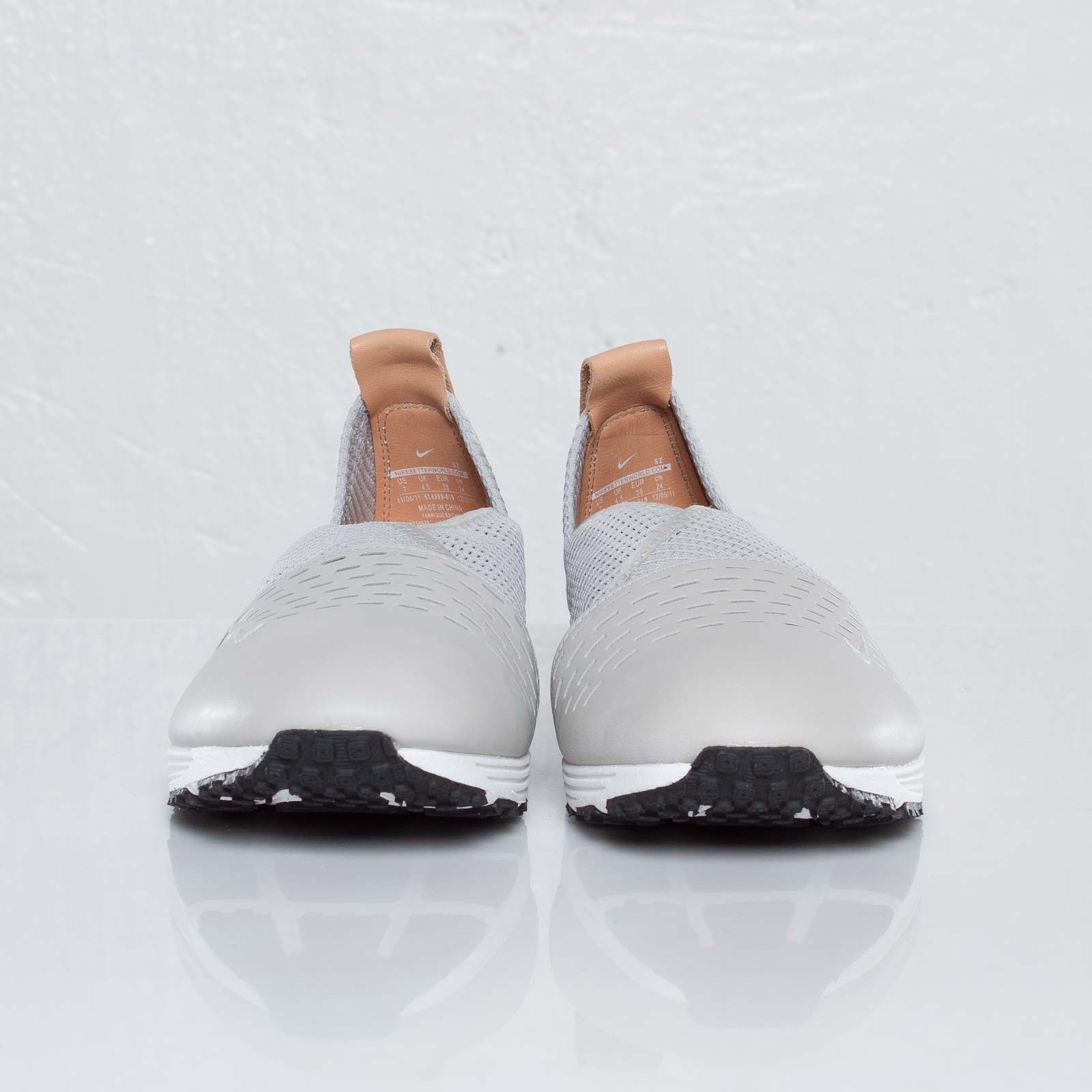 Nike Wmns Pocket Runner Ii Granite Summit White 3