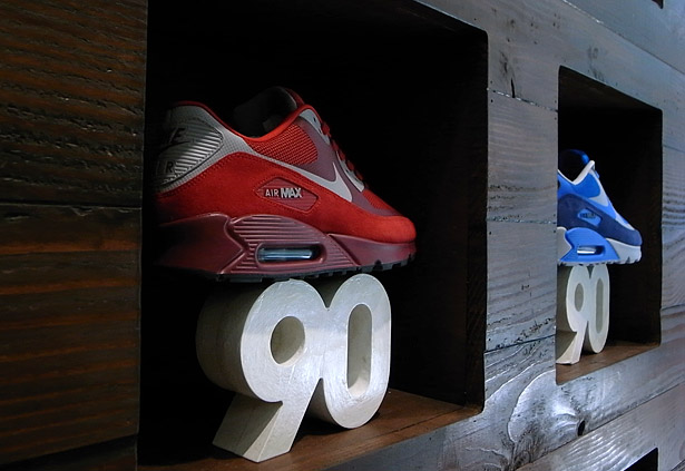 Atmos Nike Air Max 95 Bb Display 3