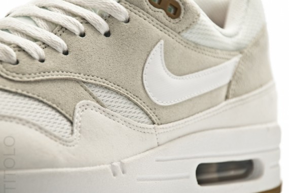 Nike Air Max 1 'Light Bone'