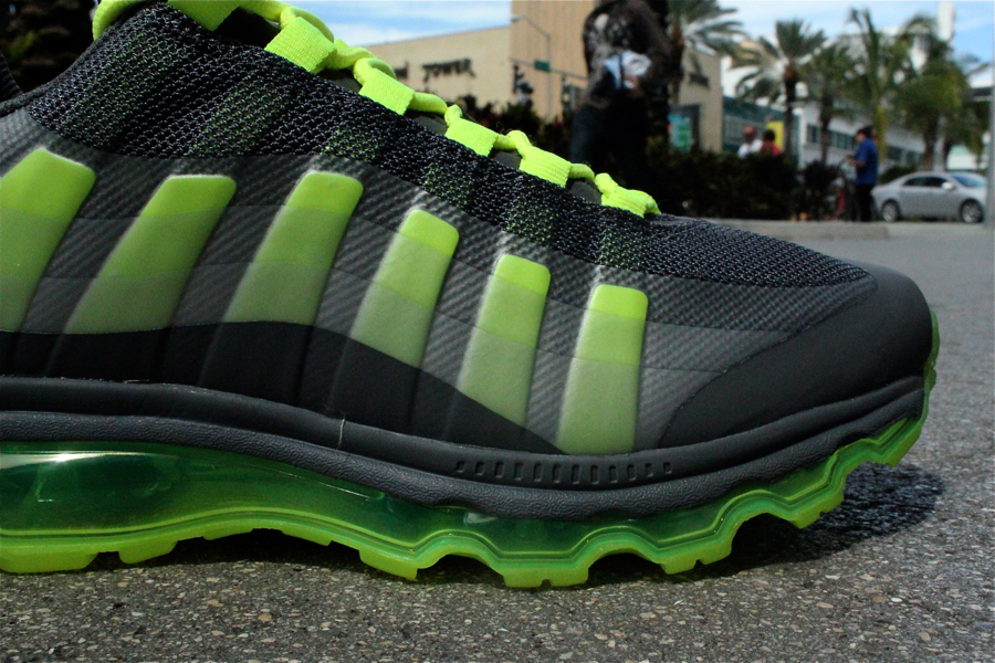Nike Air Max 95 360 Dark Grey Volt Wolf Grey Anthracite 4