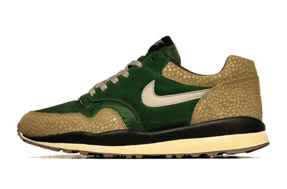 Nike Air Safari Vntg Gorge Gren Granite Bamboo Black 525245 370