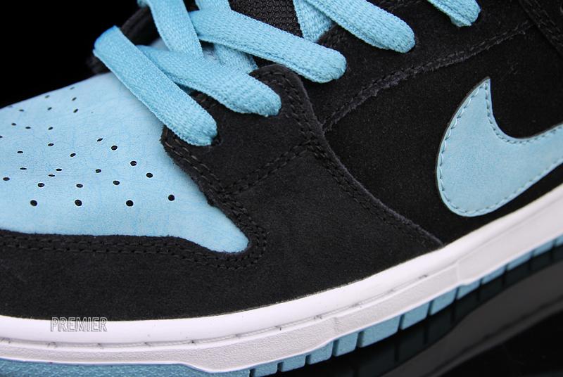 Nike Sb Dunk Low Pro Black Clear Jade Available 04