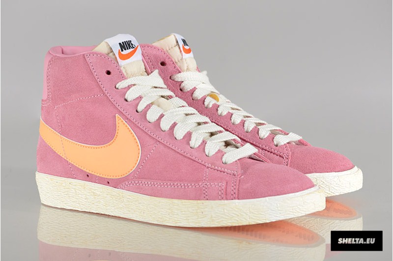 Nike Wmns Blazer High Suede Vntg Pink Cooler Peach Cream Sail 2