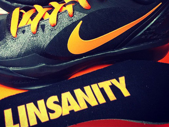 Nike Zoom Hyperdunk 2011 Low - Jeremy Lin Away PE