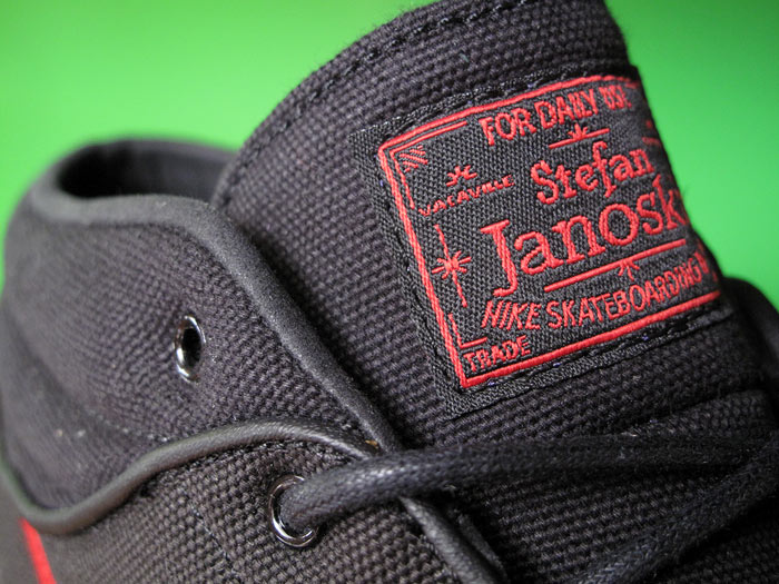 Nike Zoom Stefan Janoski Mid Black Sport Red 02