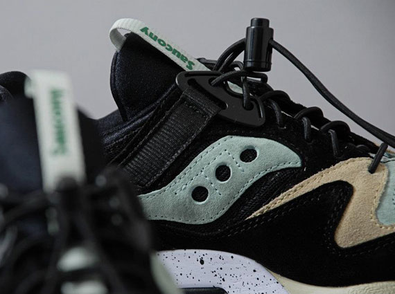 Sneaker Freaker 10th Anniversary x Saucony Grid 9000 ‘Bushwhacker’