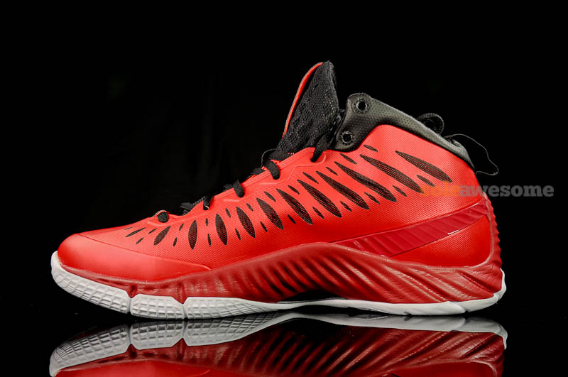 Jordan Super Fly Varsity Red White Black Varsity Crimson 2