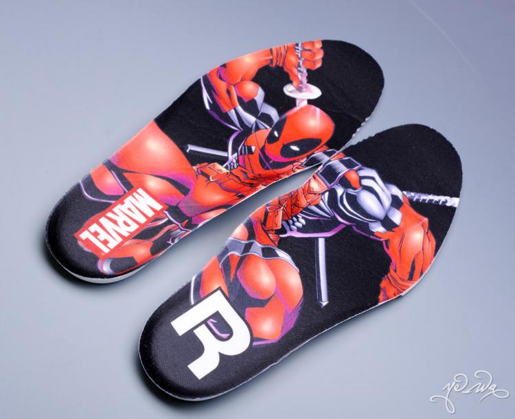 Marvel X Reebok Pump Omni Lite Deadpool 02