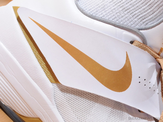 "NBA Finals" Nike Zoom KD IV