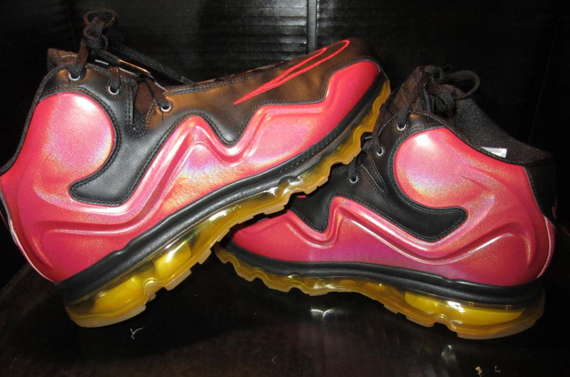 Nike Flyposite Black Gym Red 8